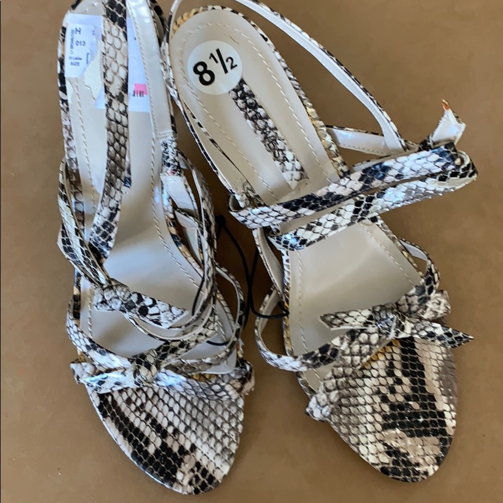 NWT Nine West heels 8.5 M